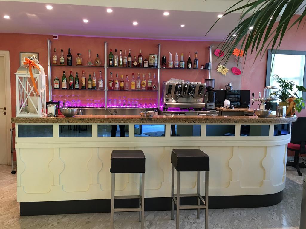 Hotel Plutone 체르비아 외부 사진
